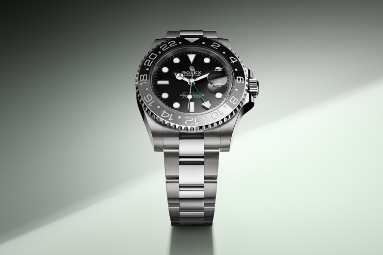 rolex gmt master II cover m126710GRNR 0003 2312jva 001 portrait